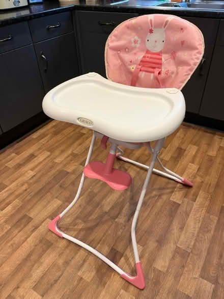 Photo of free High chair (Gainsborough DN21) #1