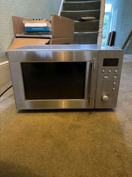 Photo of free Microwave - working (Upper Holloway N7) #1