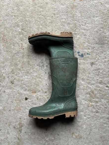 Photo of free Wellies unisex size 5 green (CA1 Carlisle area) #2