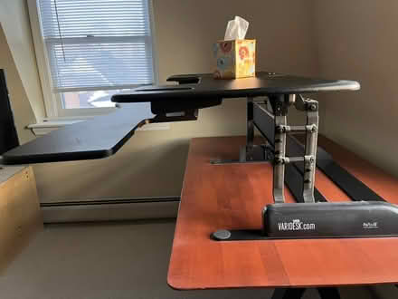 Photo of free Standing desk (Nr Fresh Pond & Mt Auburn Cem.) #1