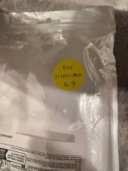 Photo of free iPhone 16 pro Max case (Long ditton) #2