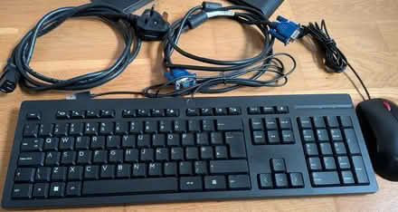Photo of free 17" LCD Monitor, Keyboard, and Mouse (ME13) #3