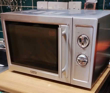Photo of free Microwave Oven (Leith EH6) #1