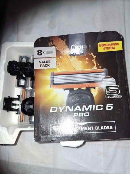 Photo of free Replacement Razor Blades (Locks Heath SO31) #1