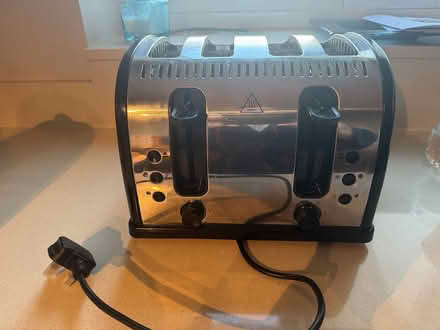 Photo of free Toaster (Russel Hobbs) (Teddington TW11) #1