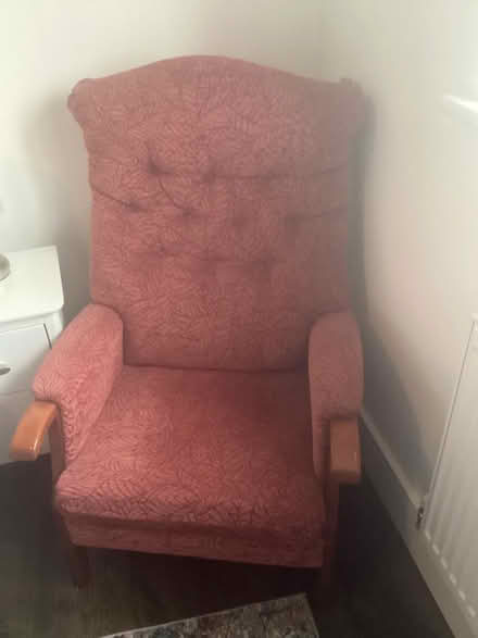 Photo of free Arm chair (Epping) #1