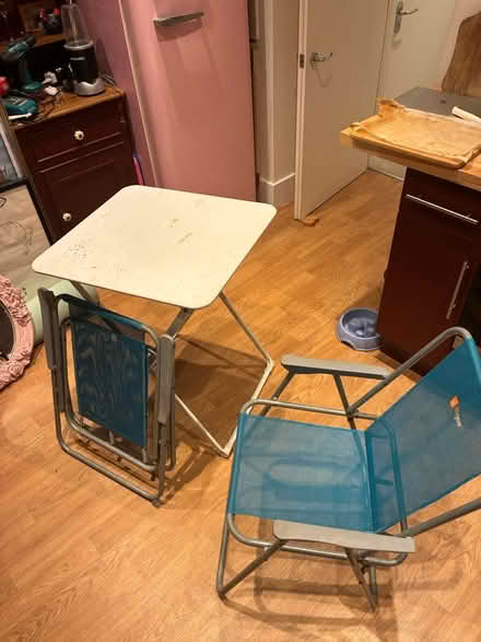 Photo of free Outdoor table and chairs (BS3 1jn) #1