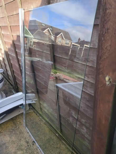 Photo of free Bathroom suite (Boscombe, BH1) #4