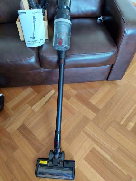 Photo of free Kogan stick vacuum (Craigieburn) #1