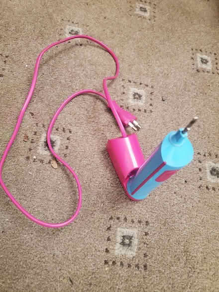 Photo of free Disney Princess electric toothbrush (Clayton Bridge M40) #1