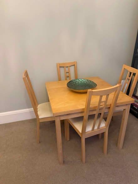 Photo of free Extendable dining table 4 chairs (Croydon) #2