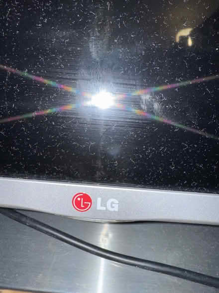 Photo of free lg tv (SW19) #2