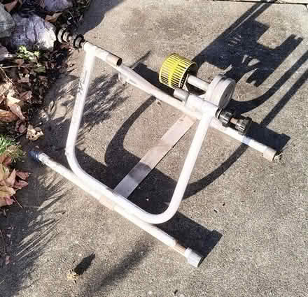 Photo of free blackburn trackstand #1