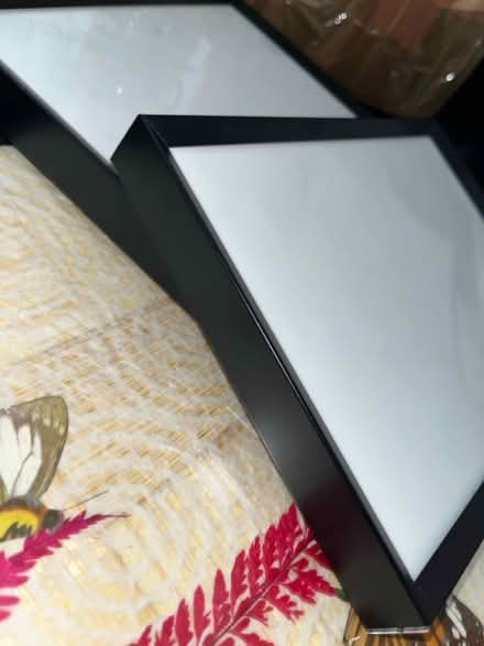 Photo of free Five picture frames (Cannonmills EH7) #2