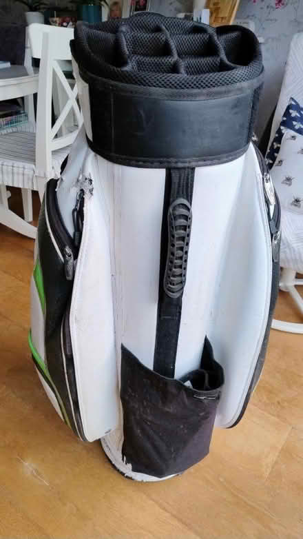Photo of free Golf trolley bag (BA2) #4