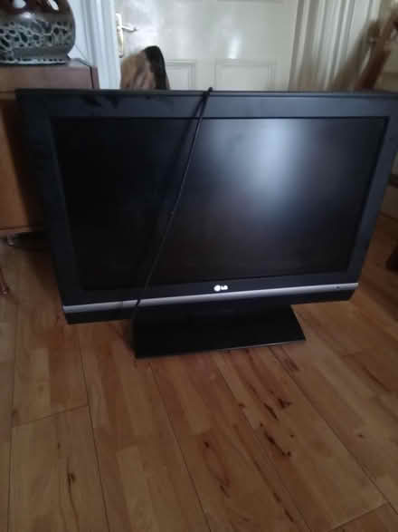 Photo of free 32" Sony tv (Leeds LS7) #1