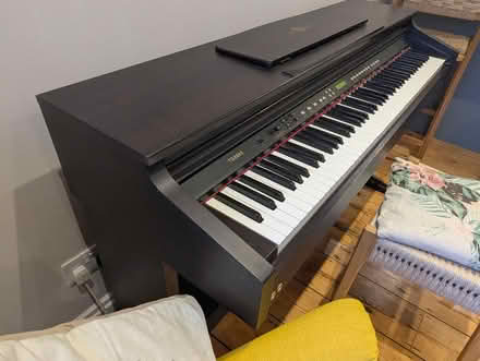 Photo of free electric piano (needs fixing) (Florence Park OX4) #4