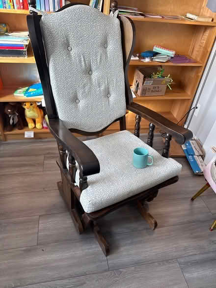 Photo of free Rocking Chair (Uplands / Paul Anka) #1