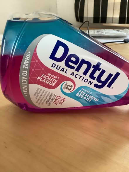 Photo of free Dentyl Dual Action (CT3) #2