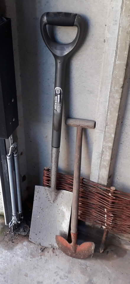 Photo of free Spade and edging thing (Musselburgh EH21) #1