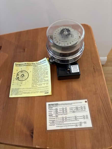 Photo of free timeswitch (Thames Ditton KT7) #1