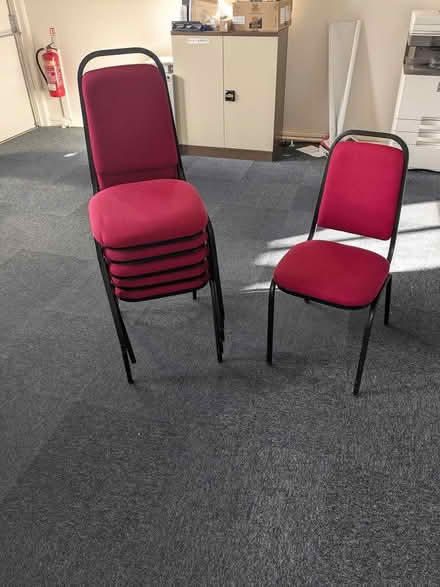 Photo of free Set of six padded chairs (SY1) #2