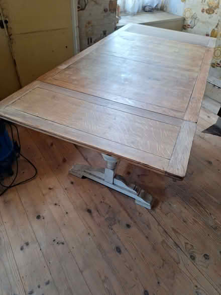 Photo of free Wooden extending table (Swanley BR8) #2
