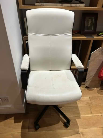 Photo of free White office chair (W6 near Goldhawk Rd tube) #2