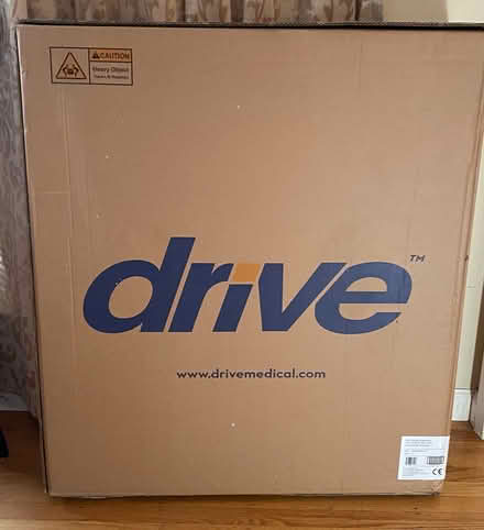 Photo of free Large Cardboard Shipping Box (Lawrence and Pruneridge) #1