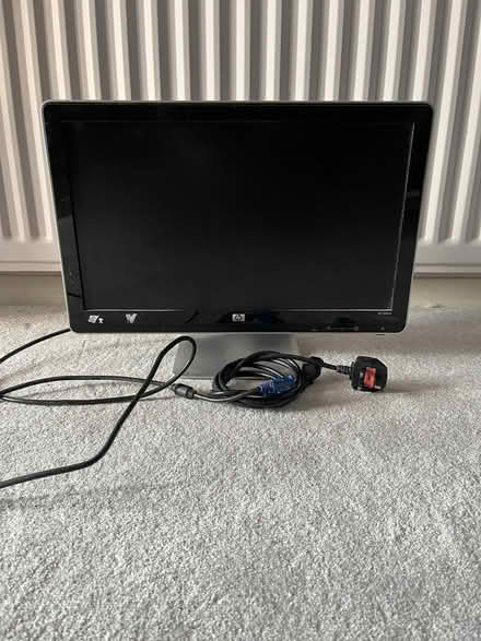 Photo of free Computer monitor and speakers (Linslade LU7) #1