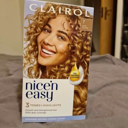 Photo of free unused permanent hair die (Combe Down) #1