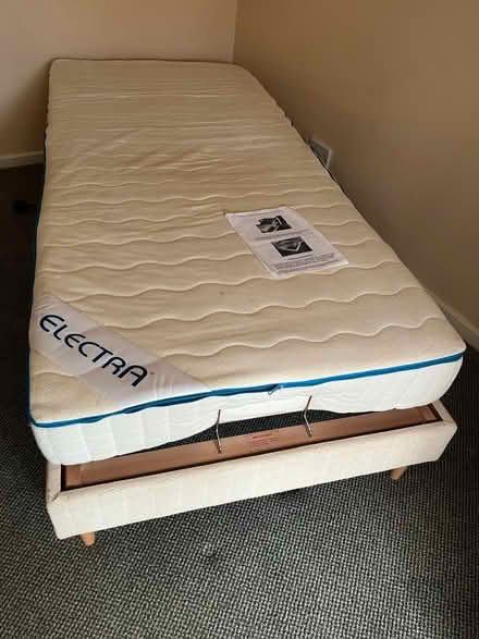 Photo of free Electric motorised bed and mattress (Alvaston, Derby, DE24) #1