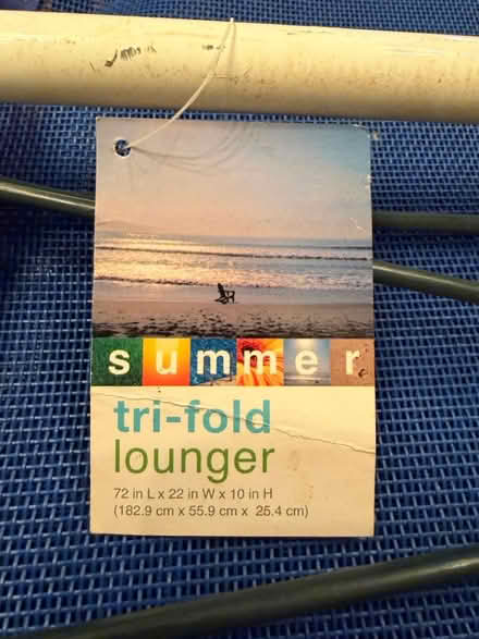 Photo of free Beach lounge chair (Upper West side. West 83.) #1