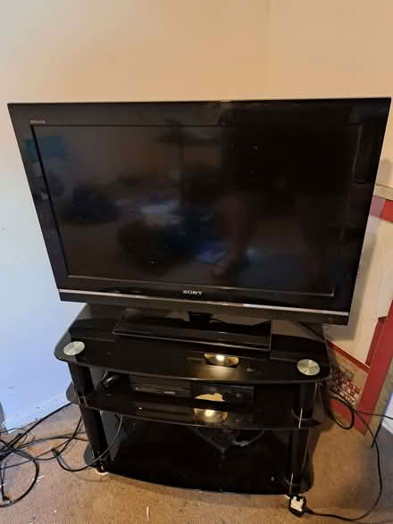 Photo of free Sony Bravia 20" TV (New Town CO1) #2