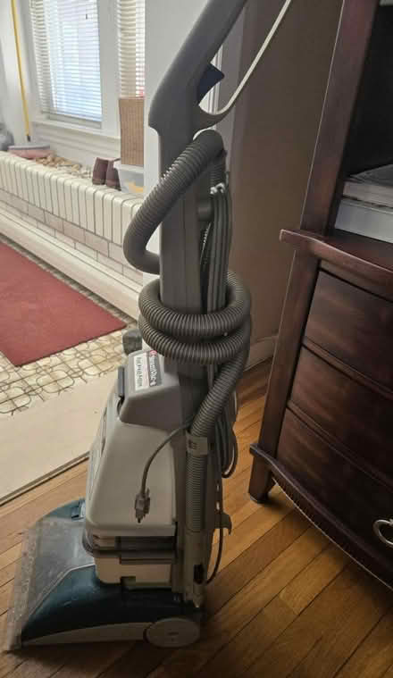 Photo of free Hoover floor cleaner (10461 bronx Westchester Ave) #1