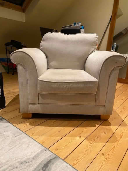 Photo of free Armchair (SW12) #1