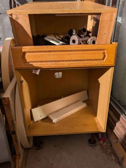 Photo of free Kitchen Cabinets (MK41 Bedford) #1