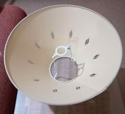 Photo of free 2 way lampshade (HX2 ( ovenden)) #2