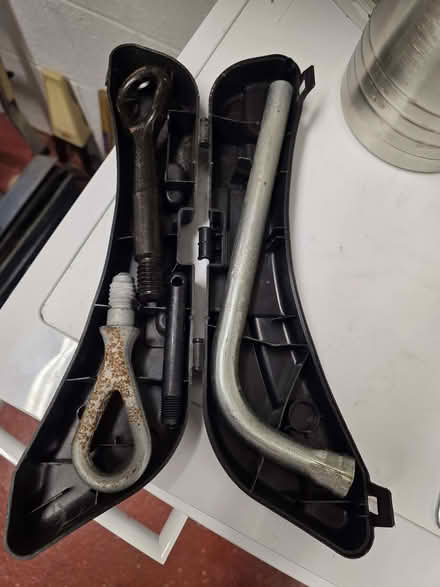 Photo of free Towing eye & wheelbrace (Skipton BD23) #1