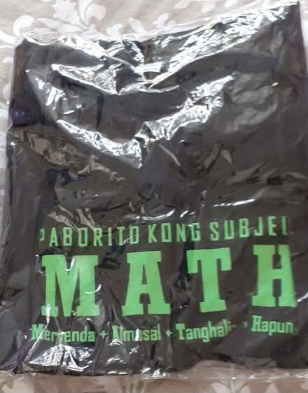 Photo of free T shirt (Beulah Hill CR7) #1