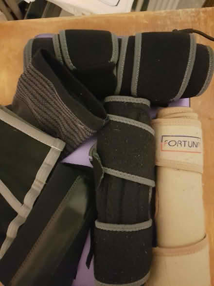 Photo of free Knee supports x 6 & wrist support x 1 (Kendal LA9) #1