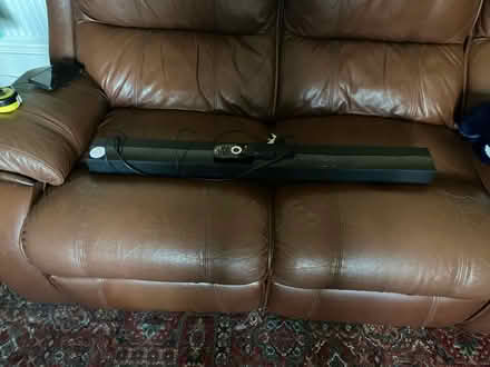 Photo of free An LG soundbar with remote (Woodhouse S13) #1