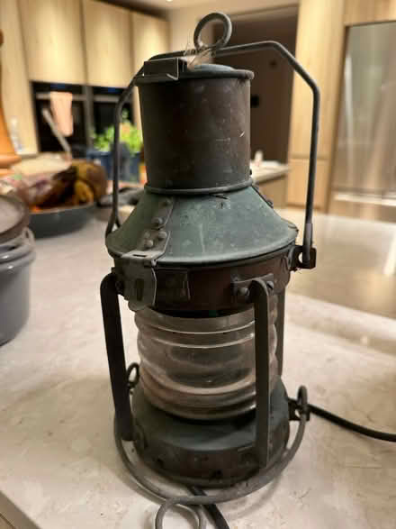 Photo of free Oil lamp #2 (Wooburn HP10) #2