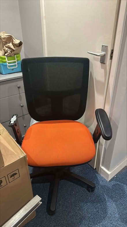 Photo of free Office Chairs (Radclyffe Park M50) #2
