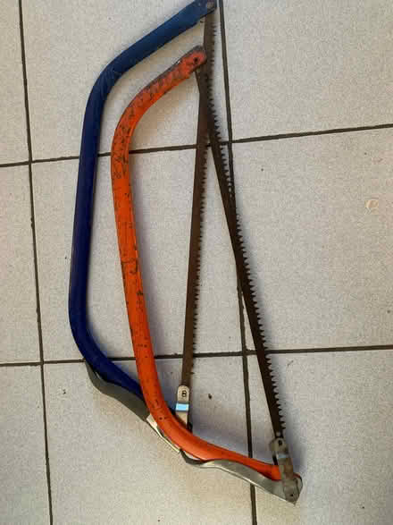 Photo of free 2 bow saws (Battlers Green WD7) #1