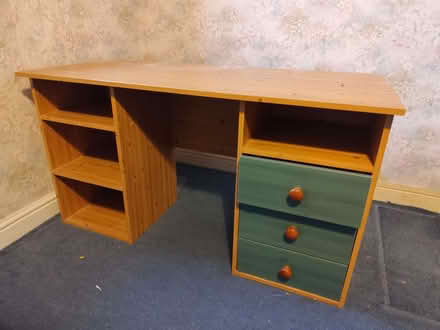 Photo of free Desk (Pateley Bridge HG3) #1