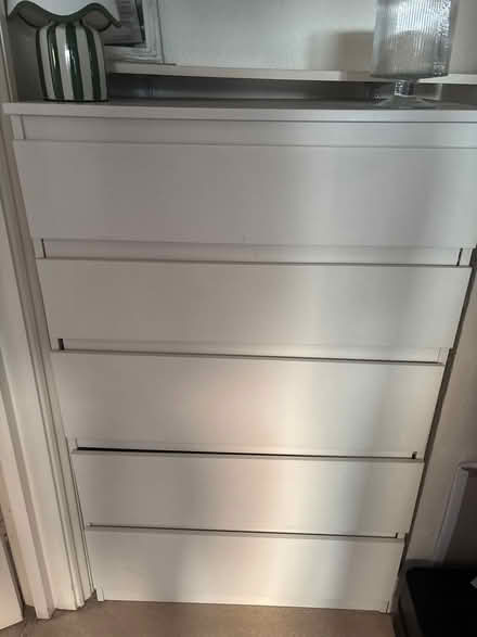 Photo of free Chest of drawers (SE18) #1