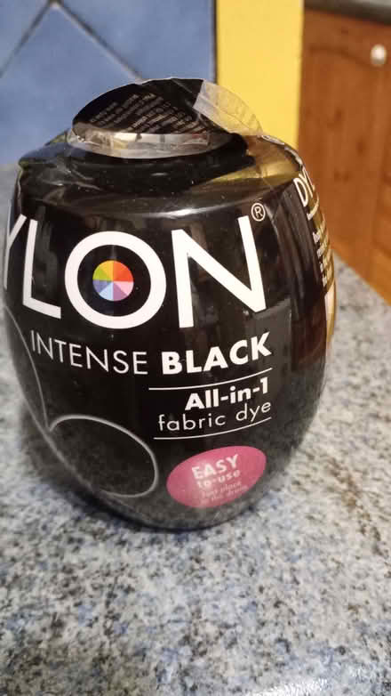 Photo of free Fabric dye black (Castle MK40) #2