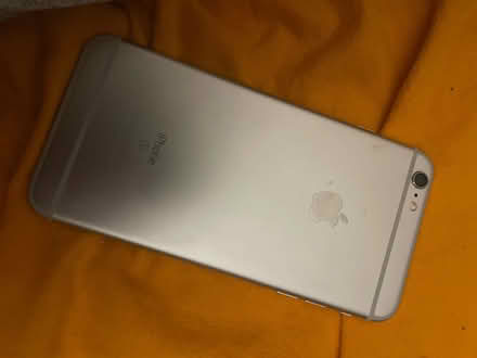 Photo of Iphone needed for disabilty comms (Stroud Green N4) #1