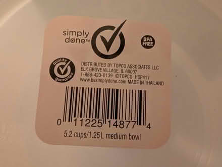 Photo of free 2 Plastic Bowls w/lids (Sylvan Township Near Chelsea) #4